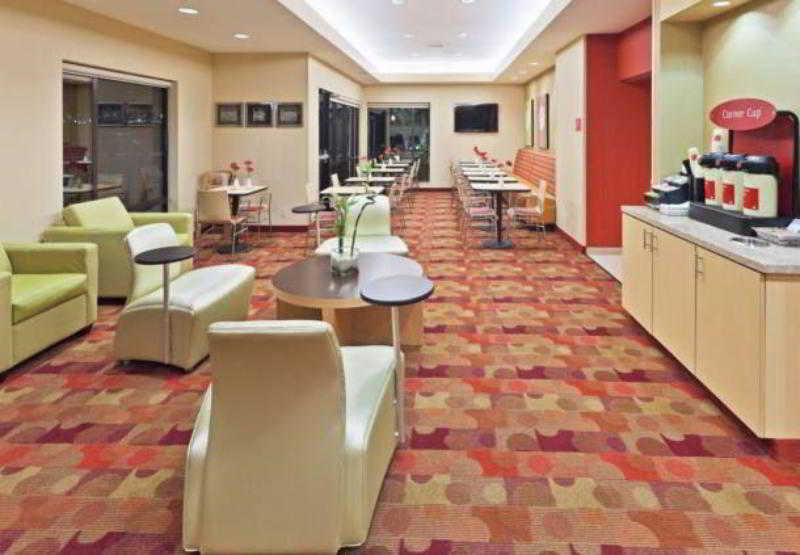 Towneplace Suites By Marriott Tulsa North/Owasso Exterior foto